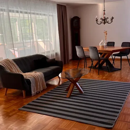 Ferienwohnung, Aust Zell an der Mosel