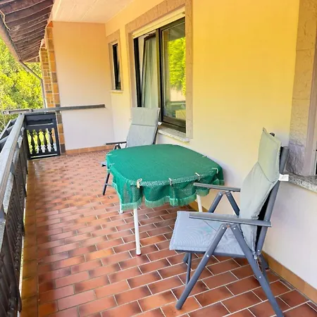 Ferienwohnung, Aust Lejlighed *
