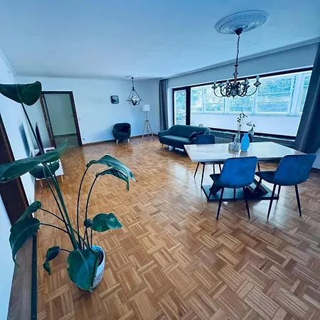 Ferienwohnung, Aust *