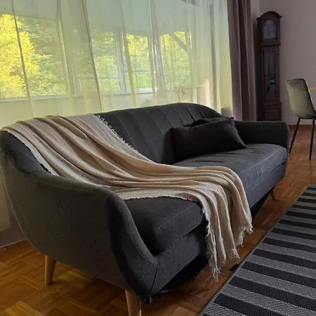 Ferienwohnung, Aust Zell an der Mosel